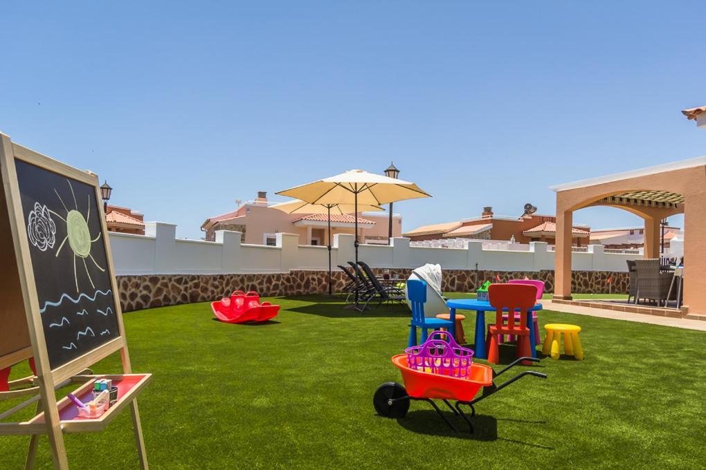 Perfect For Family Holidays With Private Pool, Near Beach And Golf- Villa Ashley Costa De Antigua Dış mekan fotoğraf