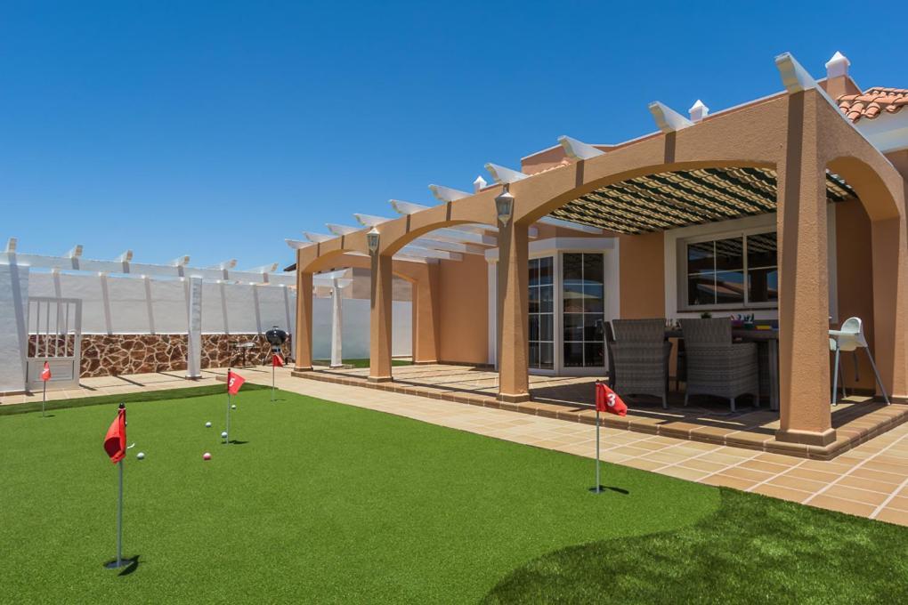 Perfect For Family Holidays With Private Pool, Near Beach And Golf- Villa Ashley Costa De Antigua Dış mekan fotoğraf