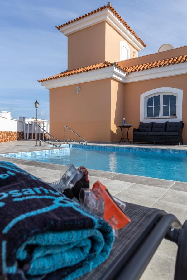 Perfect For Family Holidays With Private Pool, Near Beach And Golf- Villa Ashley Costa De Antigua Dış mekan fotoğraf